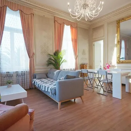Casas فيلة نيس